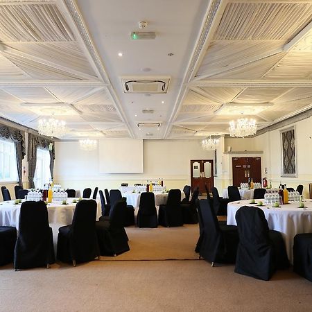 אולדהאם The Victoria Hotel Manchester By Compass Hospitality מראה חיצוני תמונה
