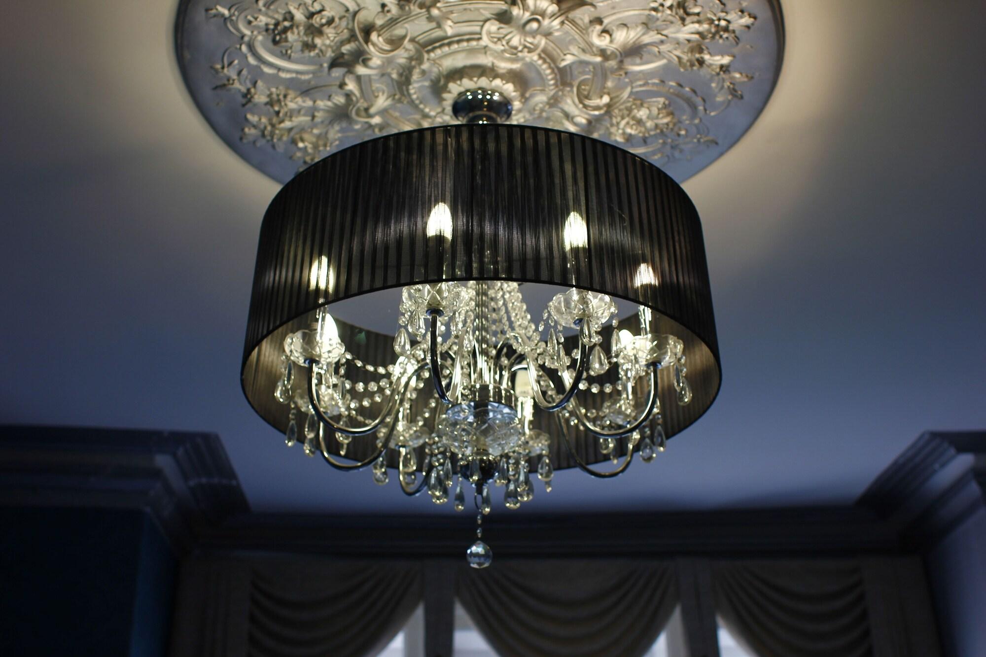 אולדהאם The Victoria Hotel Manchester By Compass Hospitality מראה חיצוני תמונה