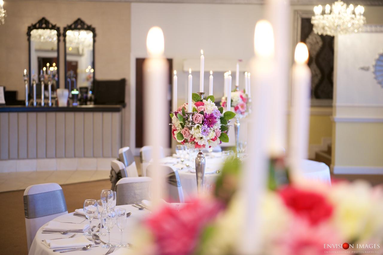 אולדהאם The Victoria Hotel Manchester By Compass Hospitality מראה חיצוני תמונה